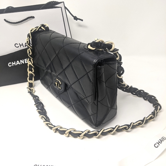 🚨Sale! 🎉HP🎉CHANEL SO BLACK Flap Bag Black White Hardware Rare! 🦄 Vintage - Picture 8 of 16